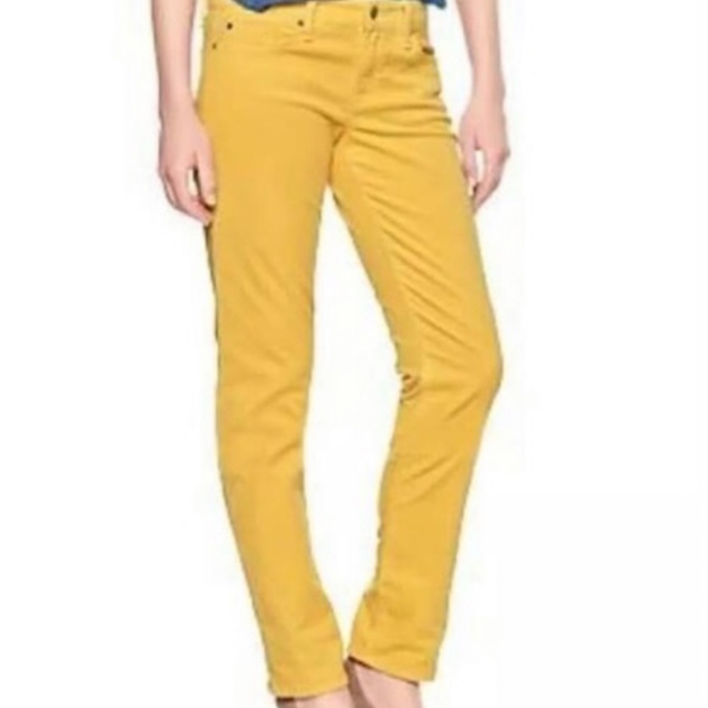 NWOT Gap real straight cords